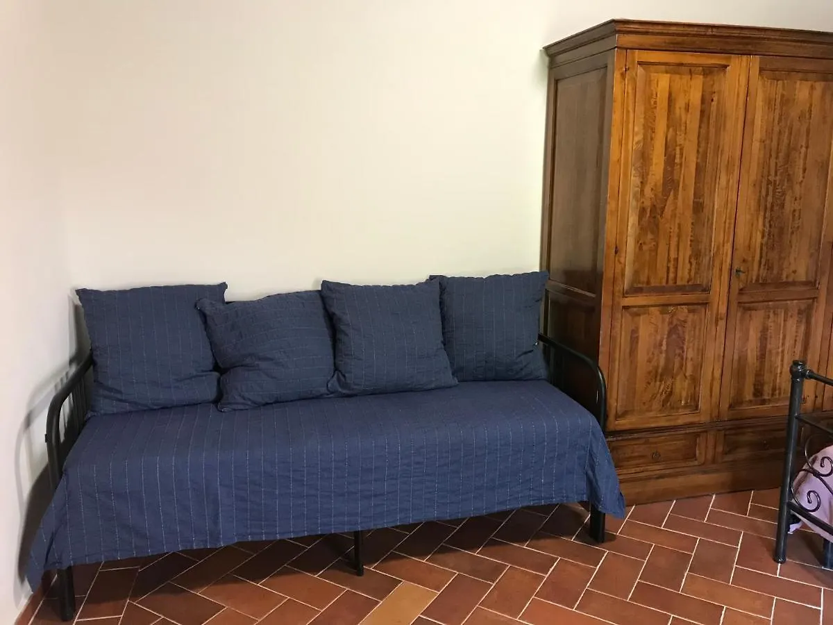 Ferienwohnung Rosa Di Maggio Pari