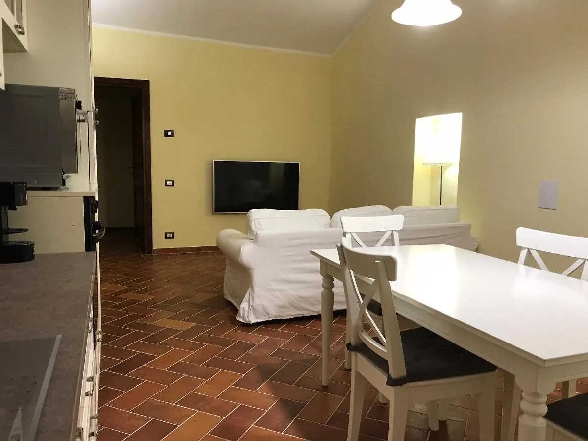 Ferienwohnung Rosa Di Maggio Pari Apartment