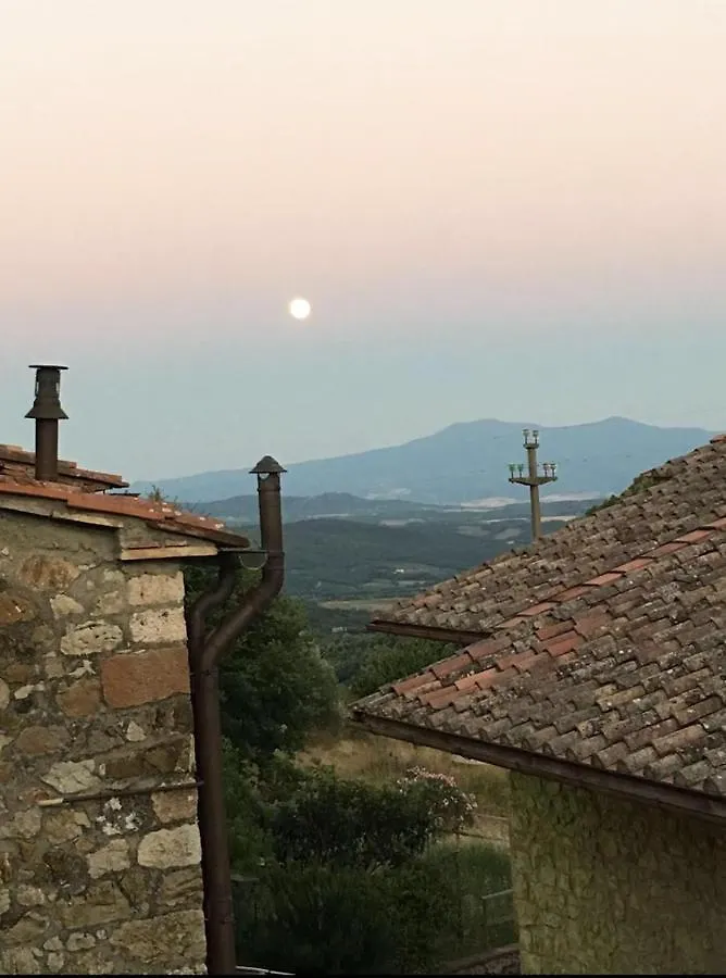 Apartamento Rosa Di Maggio Pari