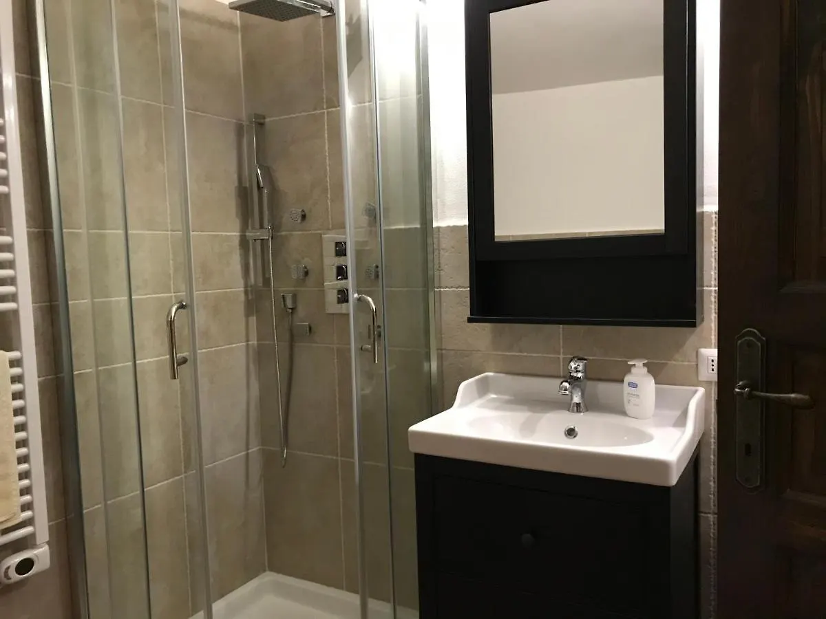 Apartamento Rosa Di Maggio Pari Italia